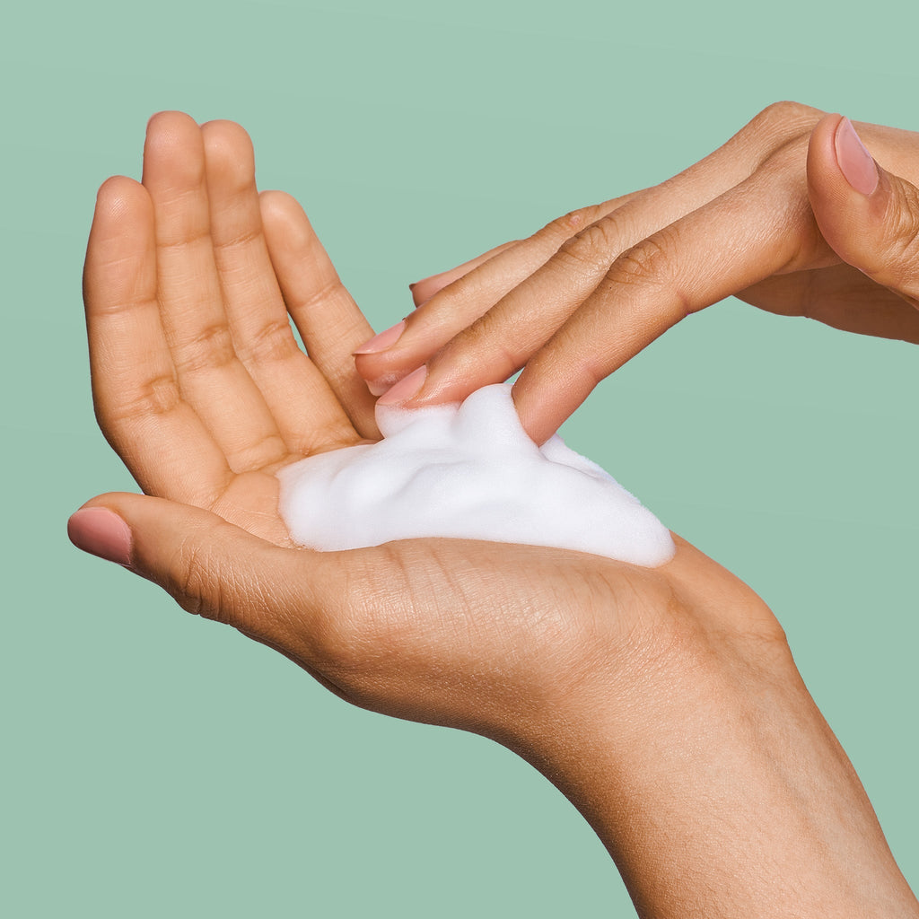 Gentle Foaming Feminine Wash S1